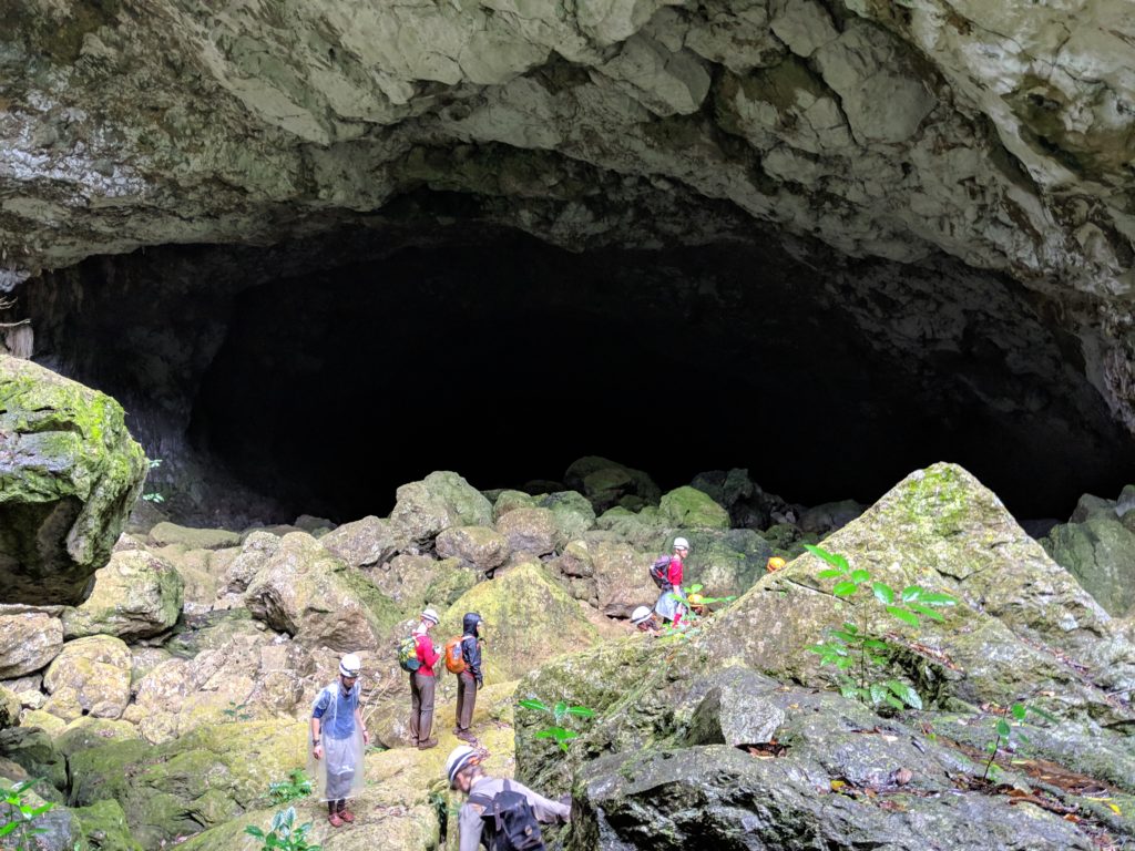 vietnam-cave-opening